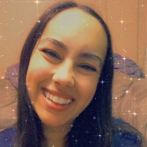 Meet your Posher, Candace